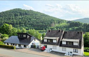 Gipfelpanorama Winterberg mit Berg- und Seeblick, Boxspringbett mit ausfahrbarem TV - Foto 30