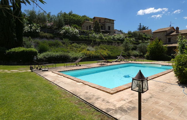 I Escape to Umbria, Quiet - Photo 24