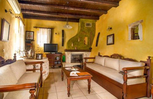 Samonas Traditional Villas - Photo 88