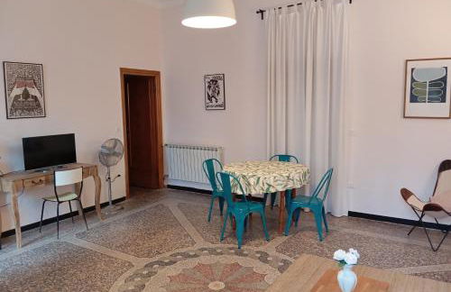 Medieval Pieve, holiday home with garden, WiFi & parking - Foto 16