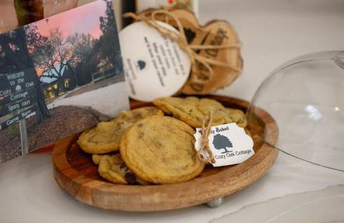 Feed Deer and Chickens Cozy Cottage 8 min to Boerne - Photo 34