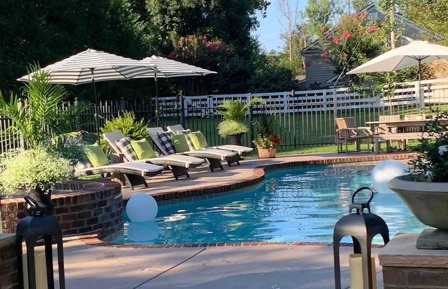 Boyd Harvey Main House And Carriage House 4 Bedroom Home by RedAwning - Foto 78