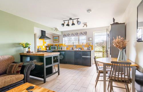 Peaceful country cottage in a rural location near Norfolk Broads 2 double bedroom - Foto 4