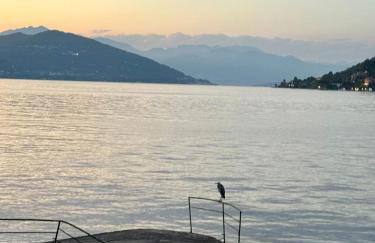 Rest and Relax Arona - On the lake - Foto 26