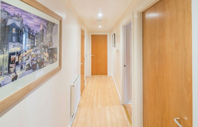 Stunning Shore Apartment with Balcony - Foto 28