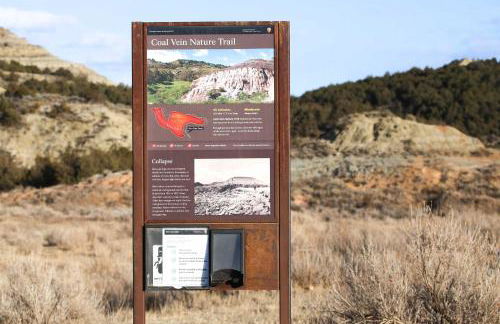 Sacajawea Suite 1 with Deck in Heart of Medora! - Foto 33