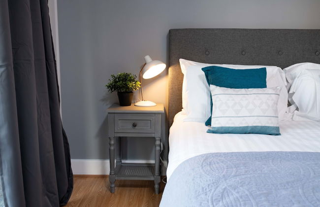 Park Central - One - Photo 4