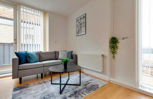 54 Woodpecker Way · Modern apartment near Addenbrookes Free parking Pass the Keys - Foto 9