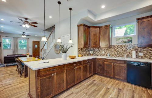 Pet-Friendly Tomball Home Walk to Main Street! - Foto 9