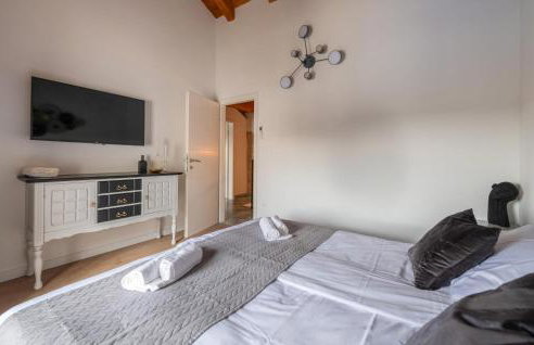 Lovely Home In Vidulini With Kitchen - Photo 14