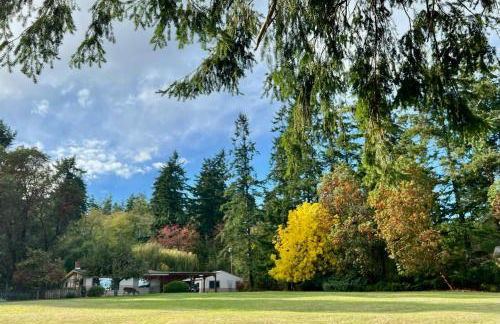 Beach and Bay Access! 5-Acre Whidbey Island Retreat - Foto 42