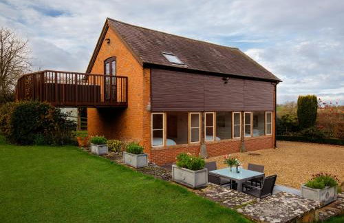 Granary at Rectory Farm - Photo 1