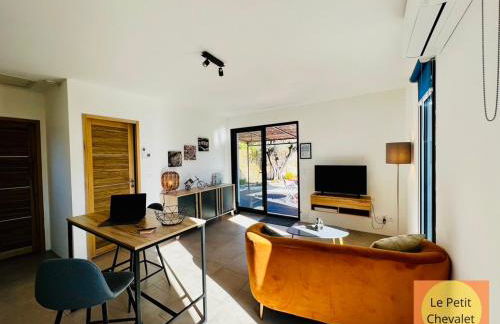 LOGIS DES ROCHES - 2 VILLAS VUE EXCEPTIONNELLE - Le Petit Chevalet, Le Grand Sabouillon - Foto 13