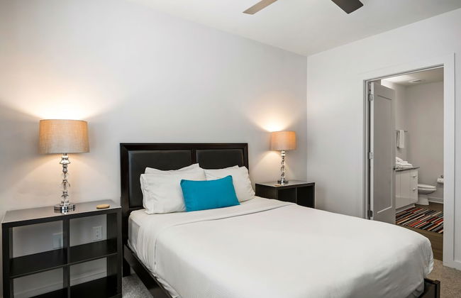 Spectacular Apartments by BCA Furnished Apts - Foto 14