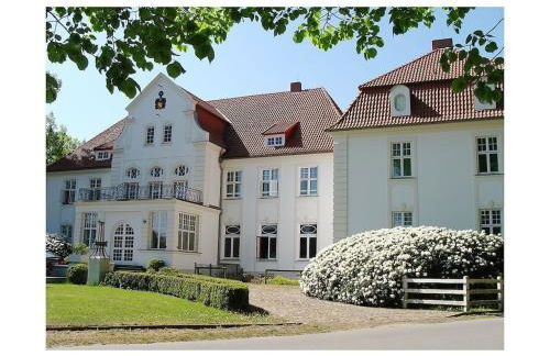 Schloss Badow Comfortable holiday residence - Foto 1