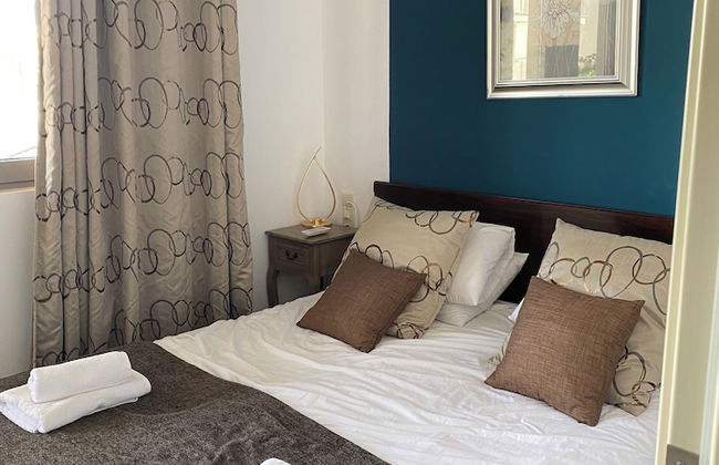 Elegant, Modern With Shared Swimming Pools - Foto 4