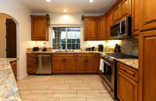 Amethyst Hearth - Family Spa Serenity, Zoo, Beach, Disneyland, Legoland - Foto 51