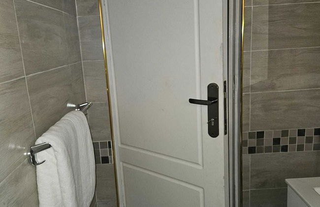 Seven Palms Executive Lodge - Photo 32