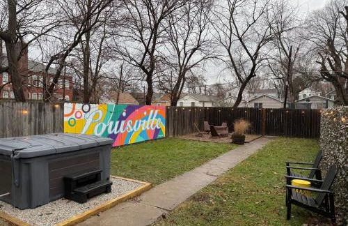 Relaxing Home with Hot Tub Near Expo Center and Downtown - Foto 3