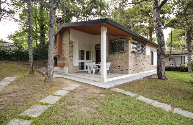 4 bedroom House in Lignano Sabbiadoro with garden and terrace - Photo 3