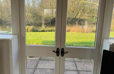 Waters edge - Foto 2