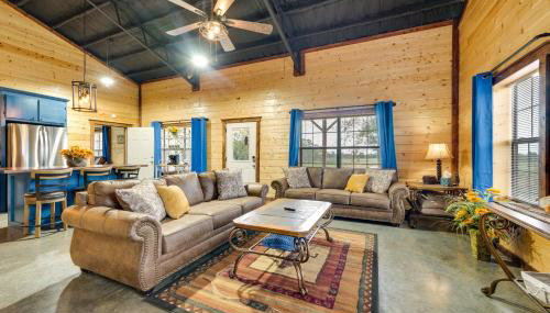 Pet-Friendly Eagletown Home about 3 Mi to Kayaking! - Photo 5