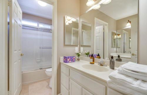 Centrally Located Home with Yard in Hayward! - Foto 22