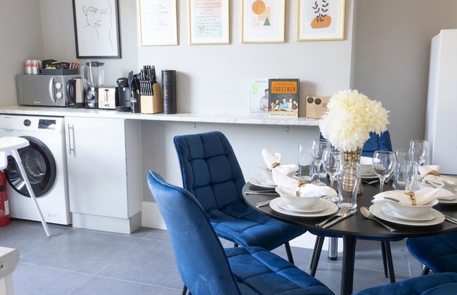 Spacious 2 Bed Apt Sleeps 5 Relocation Kent - Foto 16