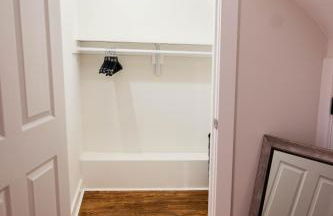 Joynest Loft - Private Entry & Bath - Foto 8