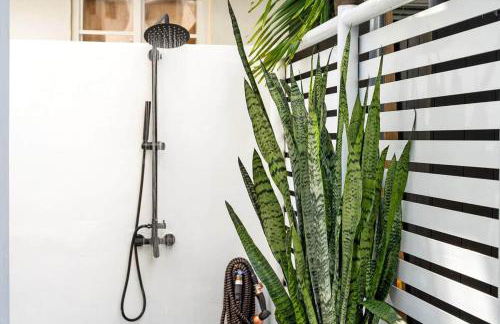 Versace Mansion Neighbor (Floor 1) Sleeps 9 - Foto 43