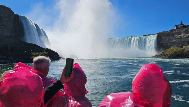 Niagara Falls Tour + Maid of the Mist - Photo 5, Don't forget your camera!