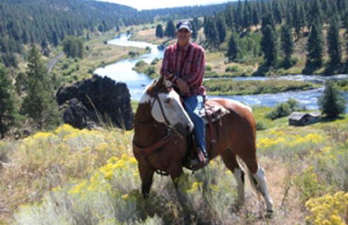Peaceful Waterfront Log Cabin near Crater Lake National Forest, Oregon - Foto 8