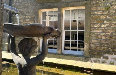 Sherlock Holmes Historic House - Photo 26