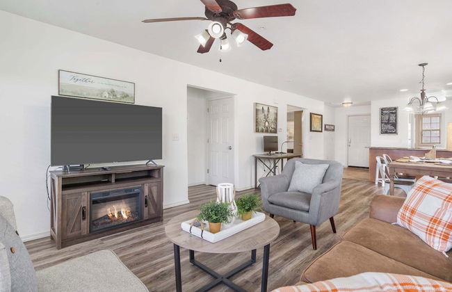 Retreat at Par Lane - Family Friendly Condo - Photo 12