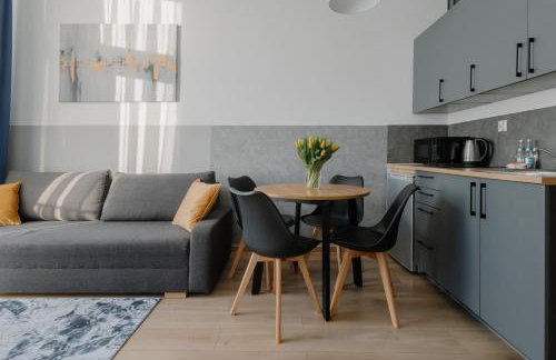 Sleep and Fly with parking, lotnisko, self check in 24-7 - Wrocław - Fair Rentals - Foto 1