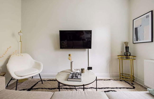 The Kensington And Chelsea Classic - Glamorous 2bdr Flat - Photo 2