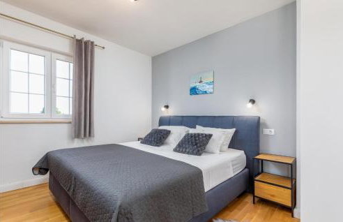 Amazing Home In Zminj - Foto 24