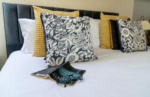 Stunning 4 bedroom house in Wadebridge, Cornwall - 2 living rooms and superking beds - Foto 48