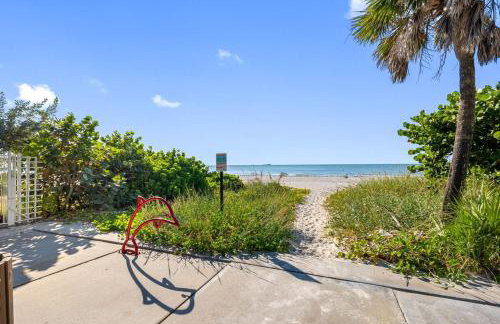 Direct Gulf Front Condo, Private Balcony, Heated Pool, Walkable Indian Rocks Beach - Foto 66
