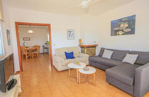 LITORAL COSTA DORADA - VILLA LAURA II Only families - Photo 11