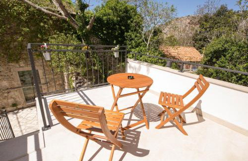 Stone house Marinko - Free Beach Parking - Foto 37