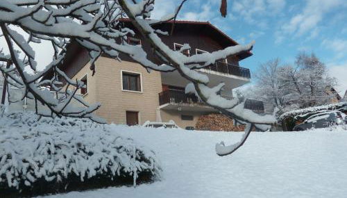 Studio Bellevue appart indépendant rénové 2024 piscine parking proche centre Annecy - Foto 2