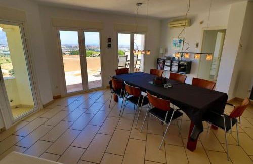 Luxurious villa in the sun - Photo 22