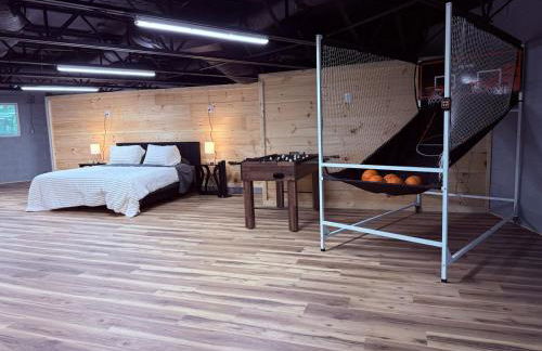 Stunning Lakefront Treehouse! Must book! - Foto 49