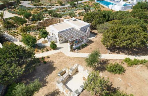 ELEONAS Paros estate - villas with partially private pools & professional tennis court - Foto 11