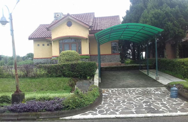 Villa Ciater Highland - Foto 13