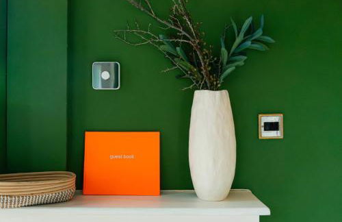 Silkwood House - Photo 11