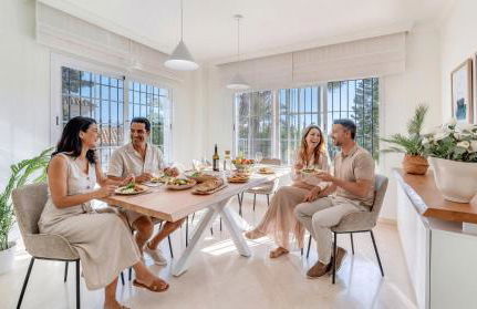 VACATION MARBELLA I Villa Azahar Retreat, Paradise for Golfers, Private Heated Pool, Close to the Best Beaches and High-end Restaurants - Foto 38