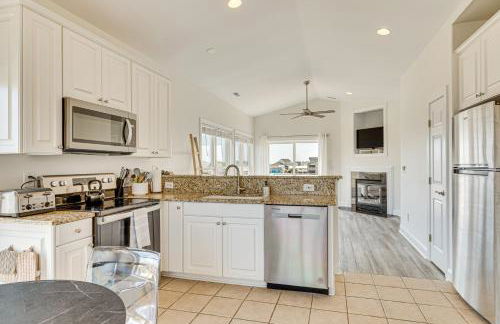 Inviting Atlantic Beach Townhome about half Mi to Ocean - Foto 10