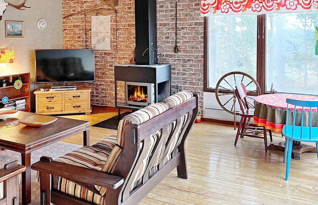 6 Person Holiday Home in Orno - Photo 11